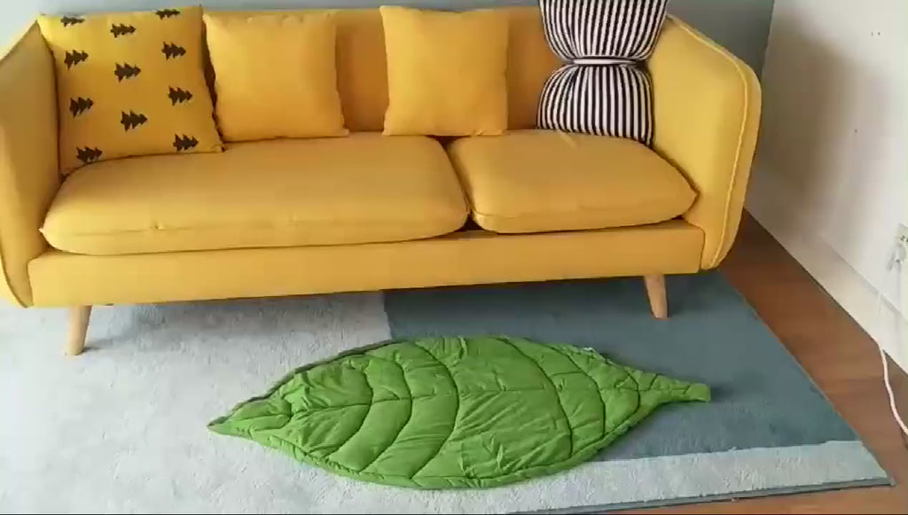 Baby Play Mat，Leaf-Shaped Play Mat，Soft and Safe Playtime，Sensory Development，Imaginative Play